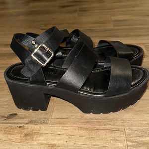 Madden girl platform heels